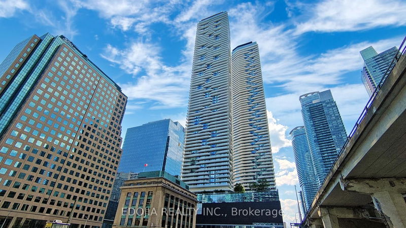 Unit 6004 — 100 Harbour St, Toronto - Waterfront Communities C1 image-0-0