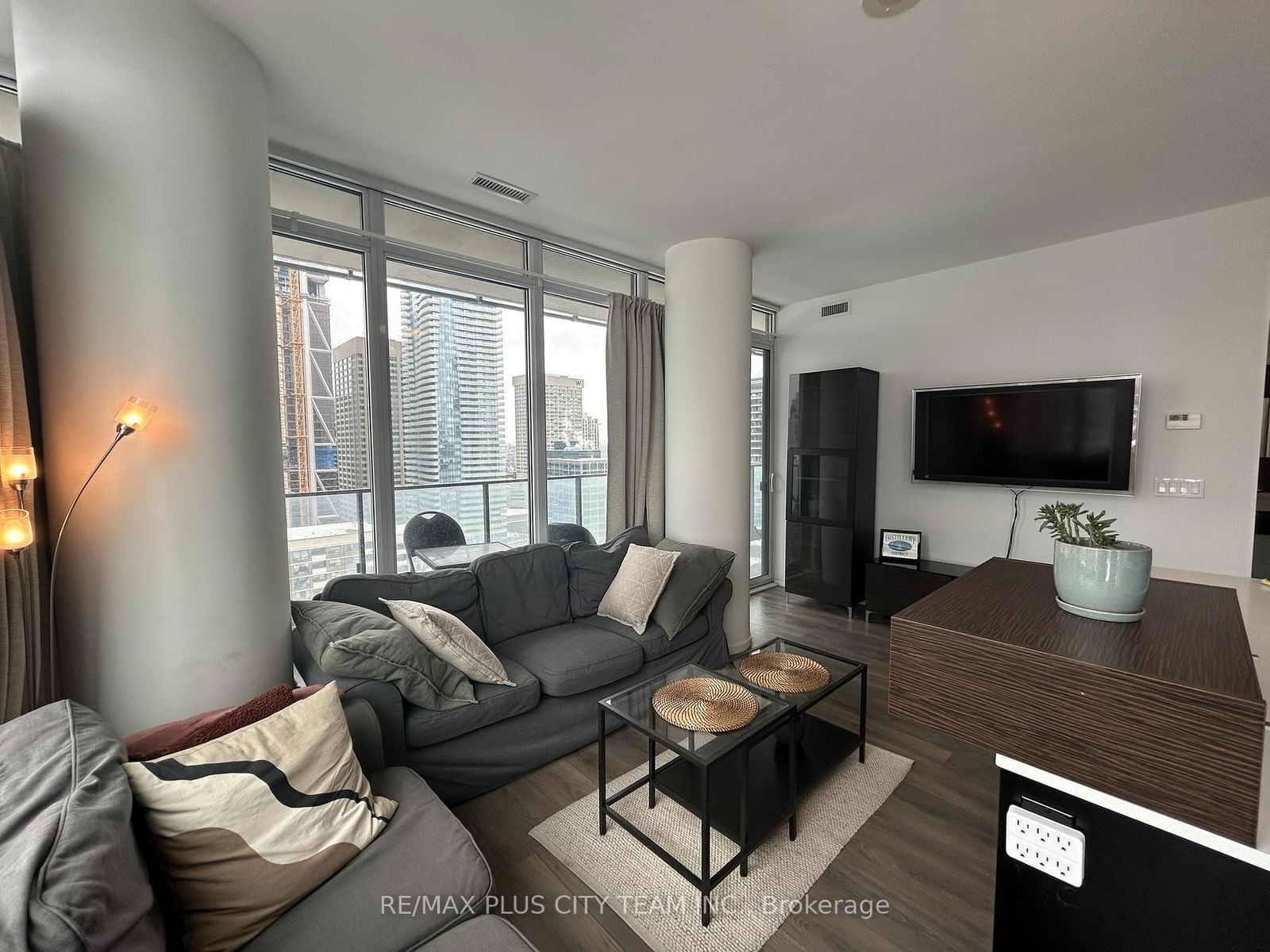 Condo for lease at 2607-75 St Nicholas Street, Toronto, Bay Street Corridor, M4Y 0A5 - MLS: C11976134