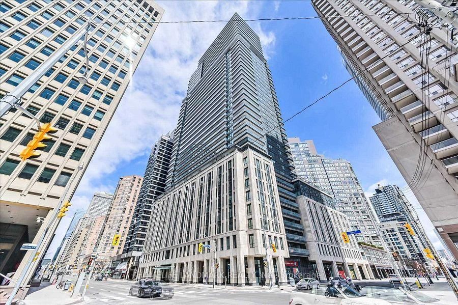 Condo for lease at 512-955 Bay Street, Toronto, Bay Street Corridor, M5S 2A2 - MLS: C11976239