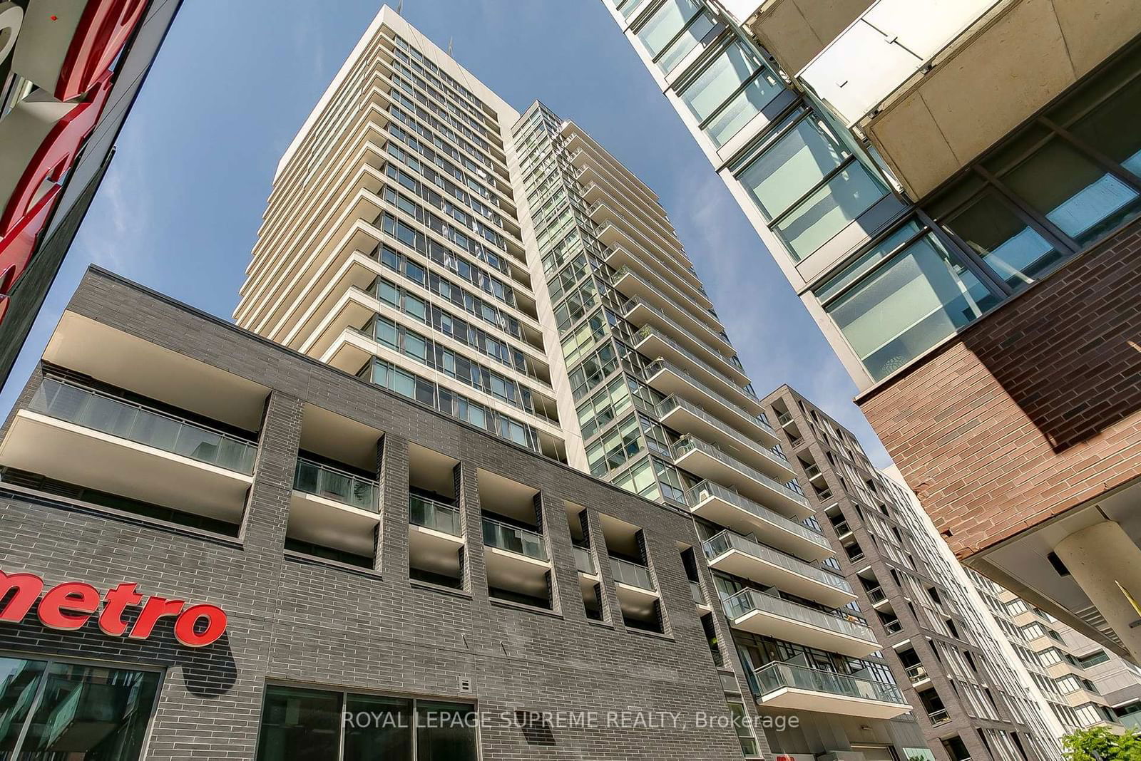 Condo for sale at 428-20 Minowan Miikan Lane, Toronto, Little Portugal, M6J 0E5 - MLS: C11976259