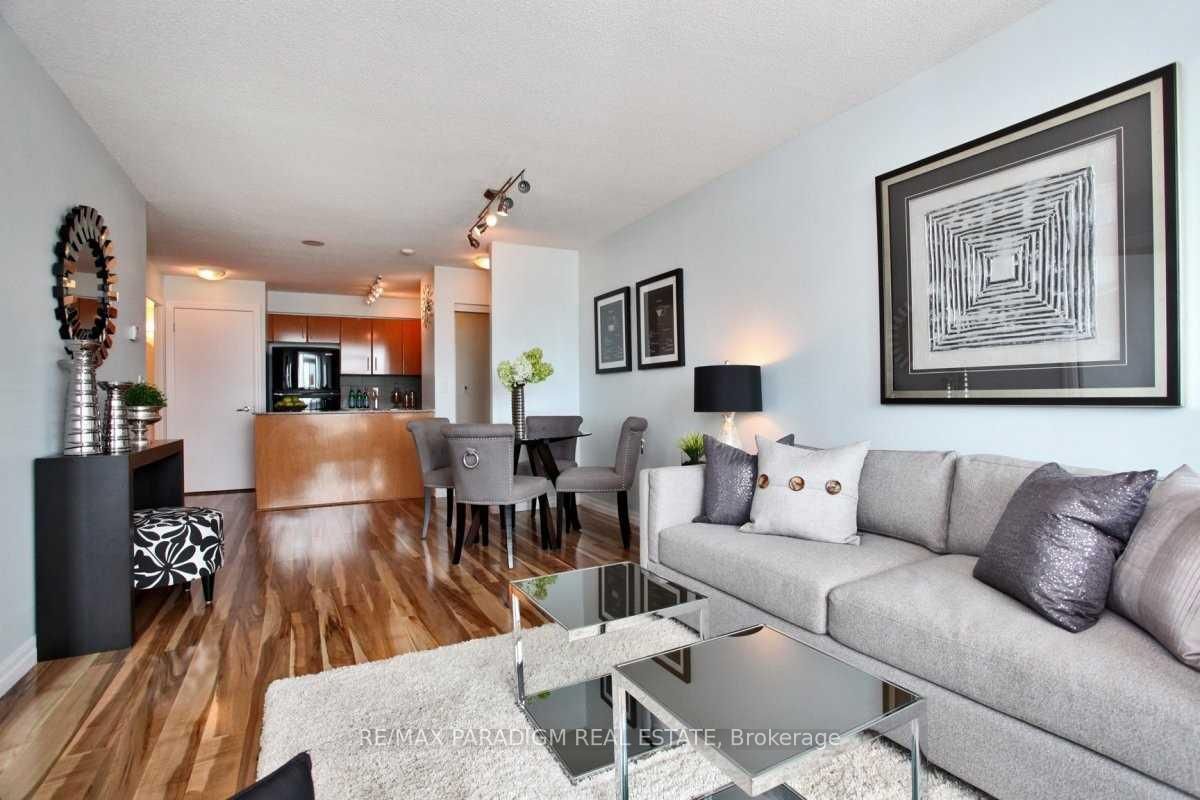 Condo for lease at 1106-16 Yonge Street, Toronto, Waterfront Communities C1, M5E 2A1 - MLS: C11976331