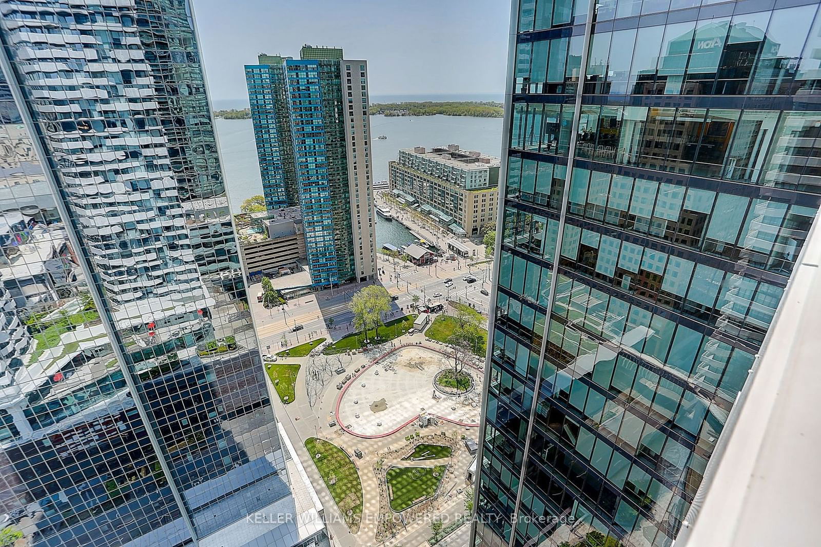 Condo for sale at 1610-100 Harbour Street, Toronto, Waterfront Communities C1, M5J 0B5 - MLS: C11976401