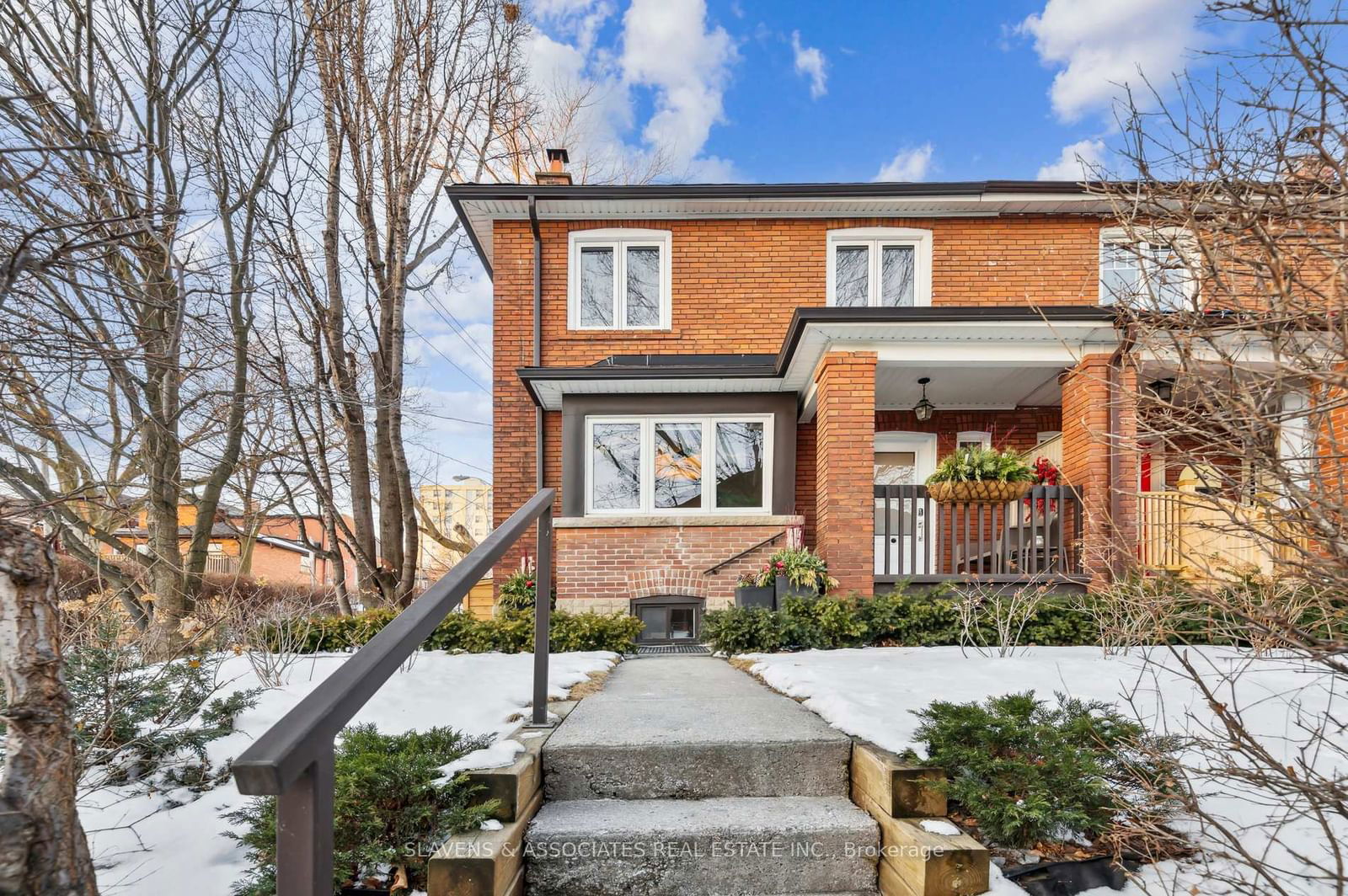 Semi-Detached House sold at 38 Allenvale Avenue, Toronto, Oakwood Village, M6E 2A6 - MLS: C11976535