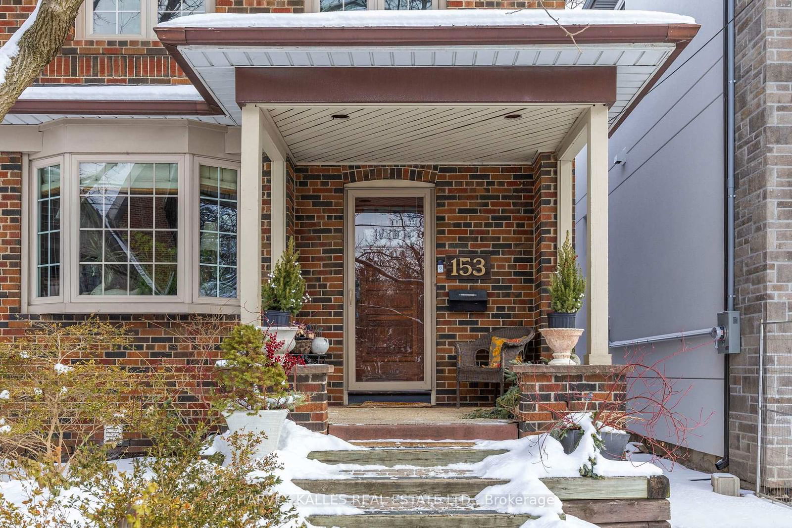 Detached House sold at 153 Rosewell Avenue, Toronto, Lawrence Park South, M4R 2A5 - MLS: C11976842