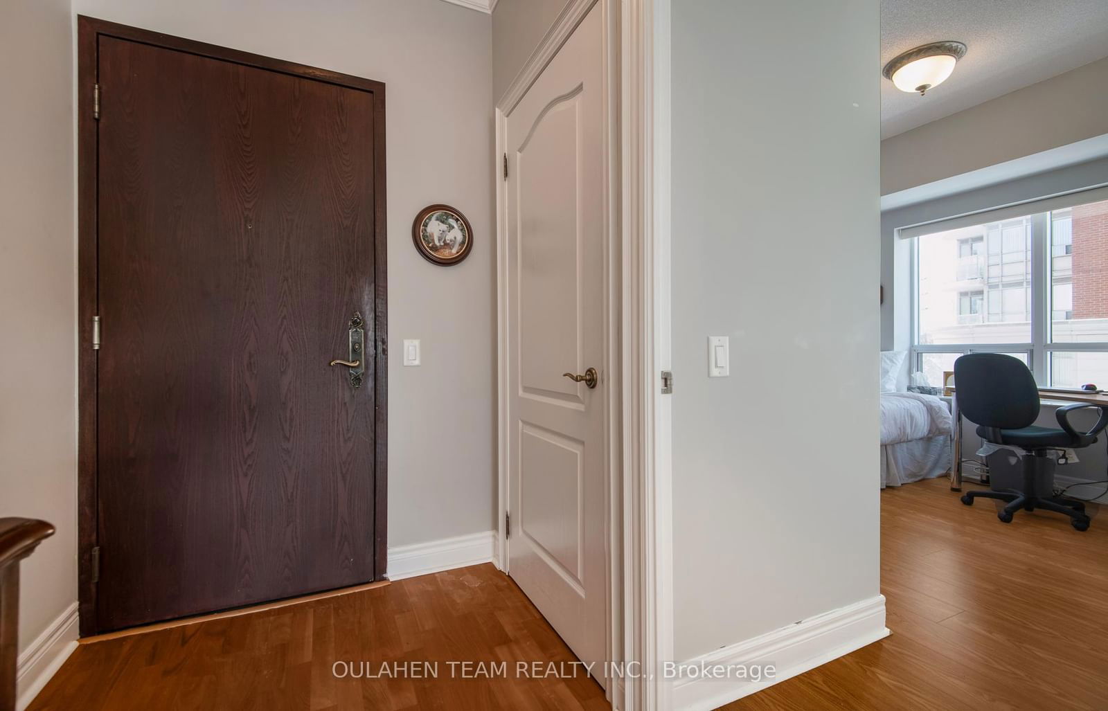 Condo for sale at 212-1 Clairtrell Road, Toronto, Willowdale East, M2N 7H6 - MLS: C11976852