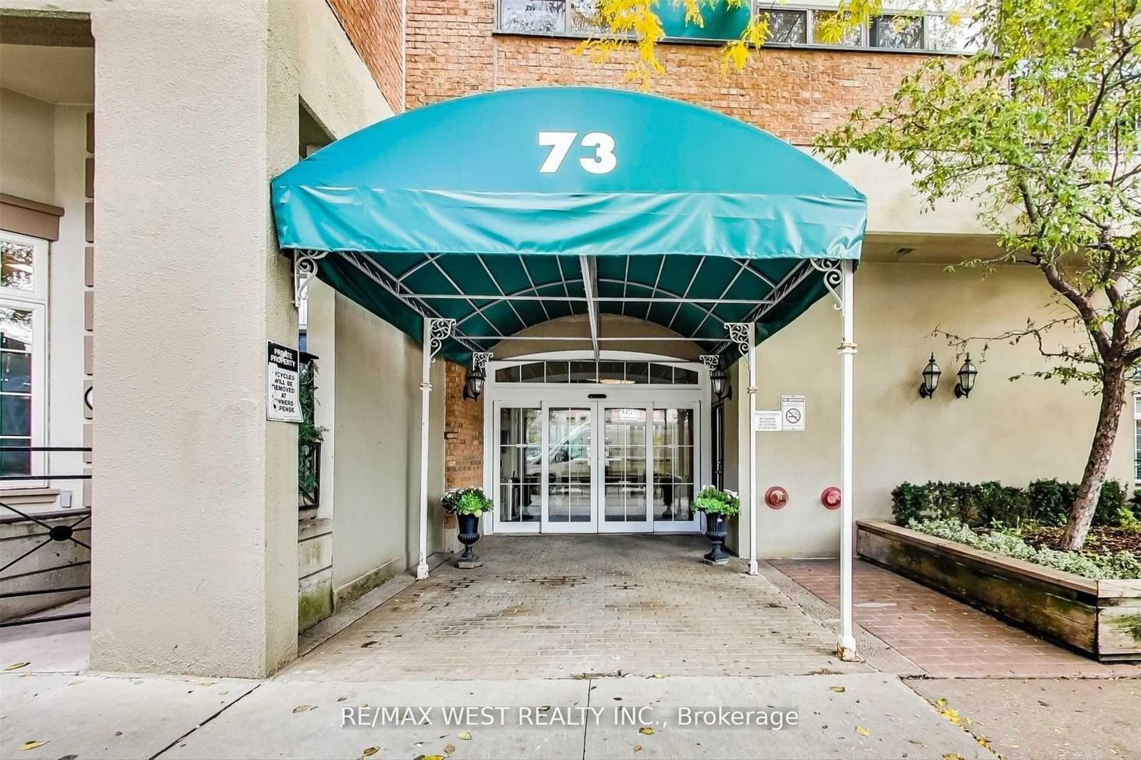 Condo for sale at 630-73 McCaul Street, Toronto, Kensington-Chinatown, M5T 2X2 - MLS: C11977028