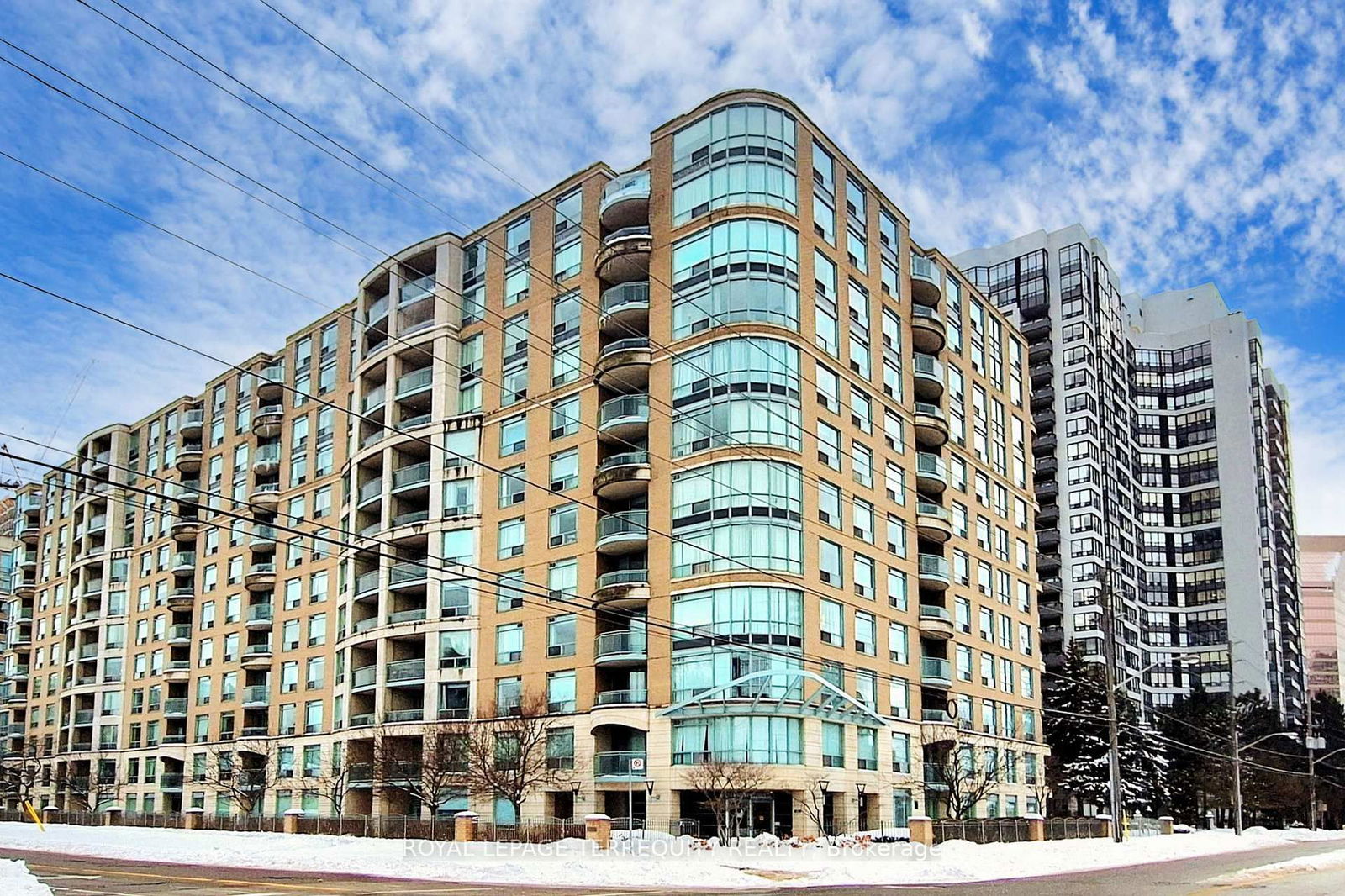 Condo sold at PH00-18 Pemberton Avenue, Toronto, Newtonbrook East, M2M 4K9 - MLS: C11977105