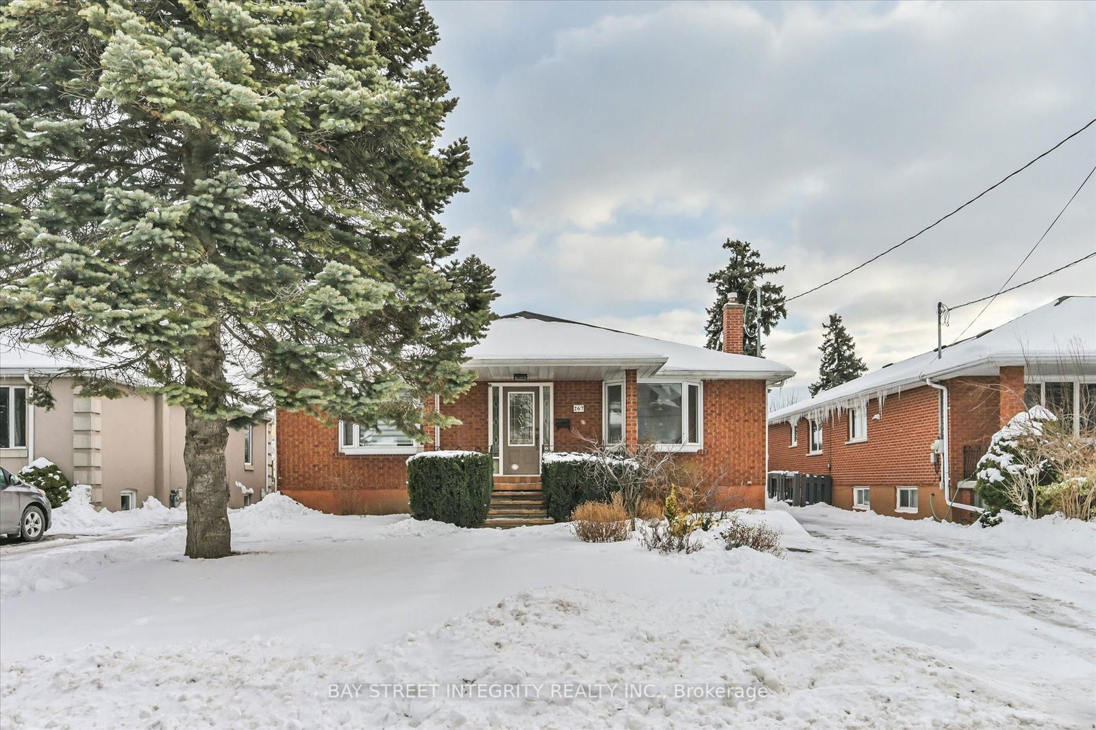 Detached House sold at 267 Reiner Road, Toronto, Clanton Park, M3H 2M5 - MLS: C11977404