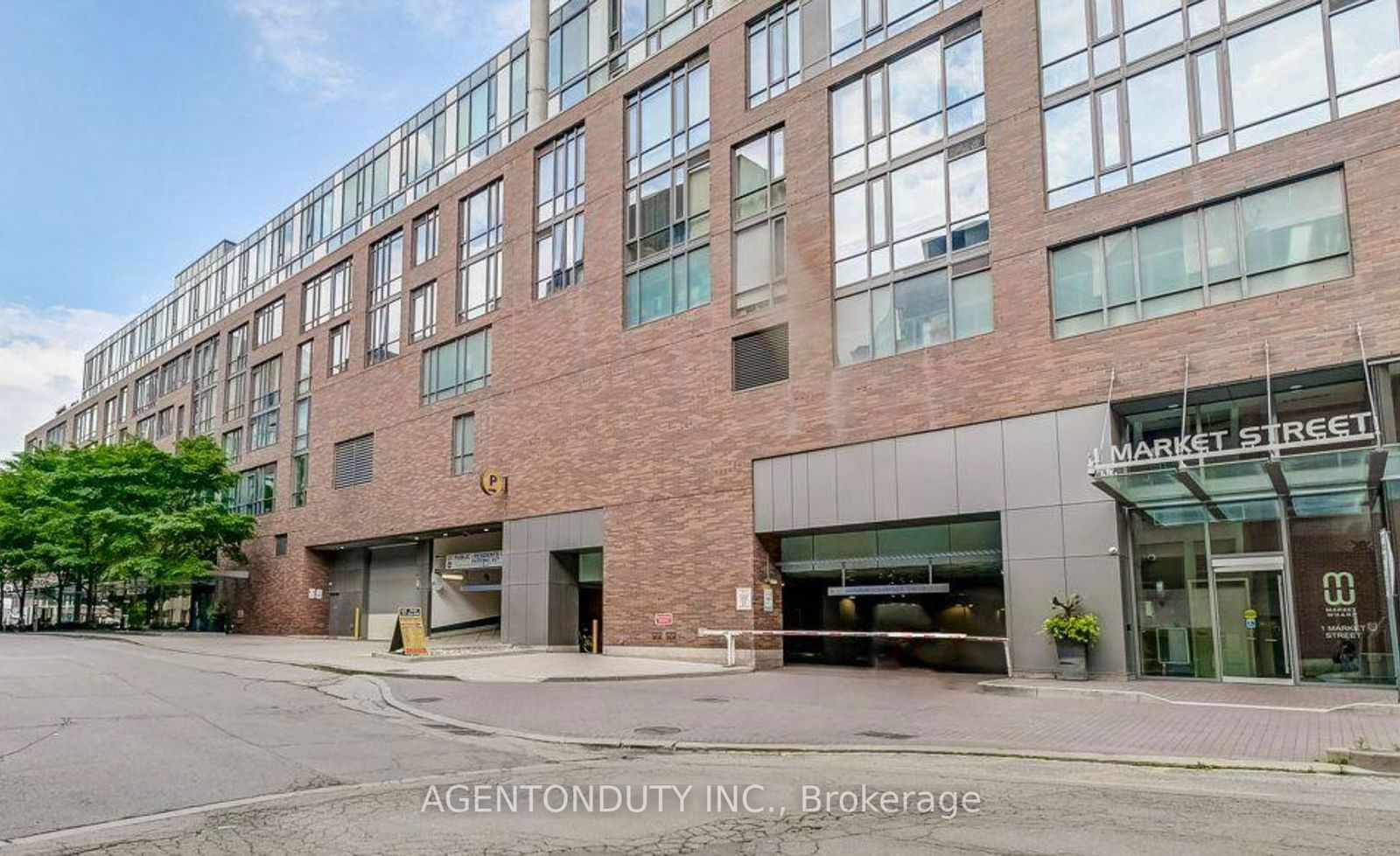 Condo for lease at 810-1 Market Street, Toronto, Waterfront Communities C8, M5E 0A2 - MLS: C11977537