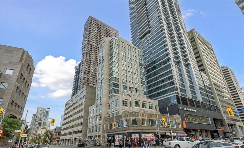home for lease on PH 3-409 Bloor Street E