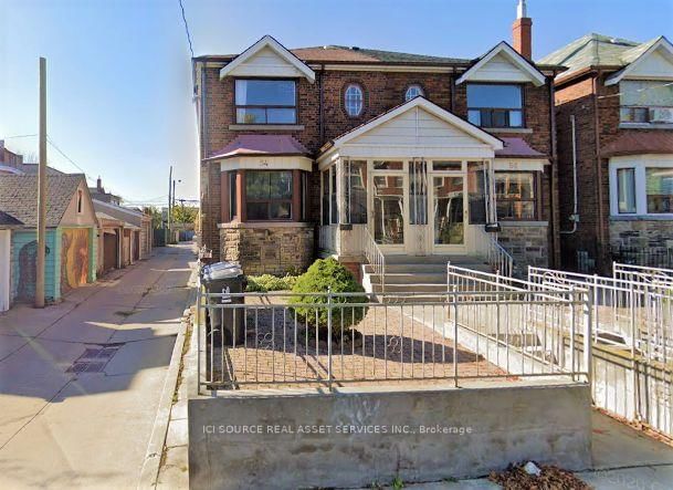 home for lease on 1-56 Markham Street