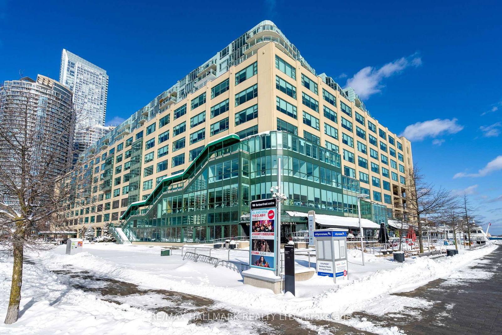 Condo for lease at 1108-211 Queens Quay, Toronto, Waterfront Communities C1, M5J 2Y7 - MLS: C11978003