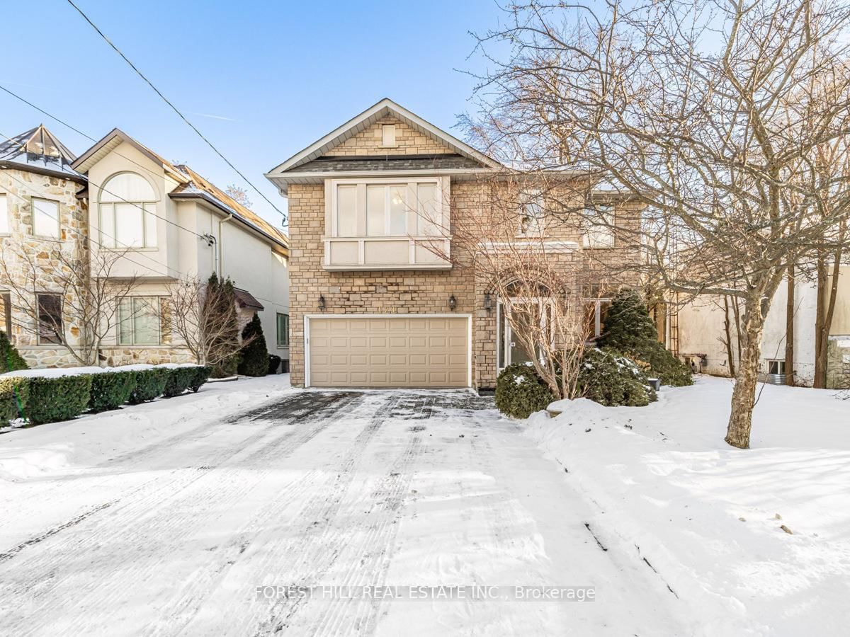 Detached House for sale at 121 Nipigon Avenue, Toronto, Newtonbrook East, M2M 2W5 - MLS: C11978128