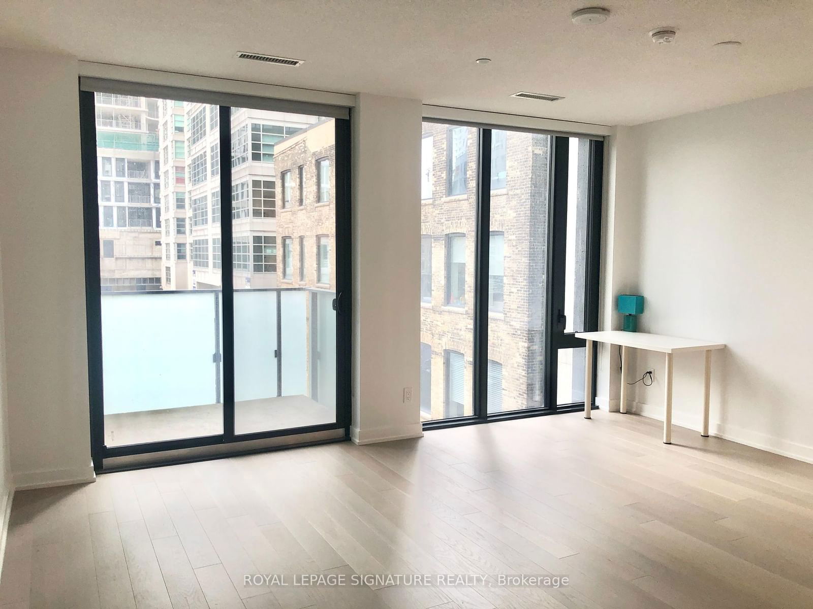 Condo for lease at 202-25 Richmond Street, Toronto, Church-Yonge Corridor, M5C 4K6 - MLS: C11978198