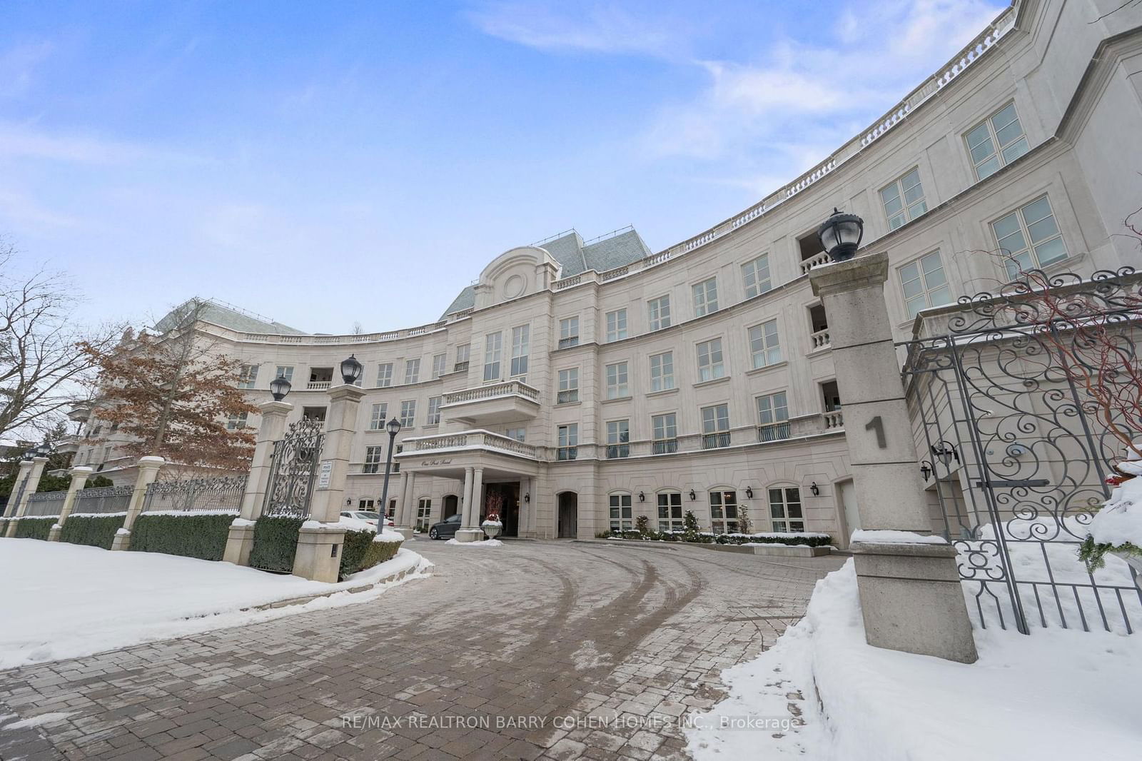 Condo for sale at 101-1 Post Road, Toronto, Bridle Path-Sunnybrook-York Mills, M3B 3R4 - MLS: C11978230