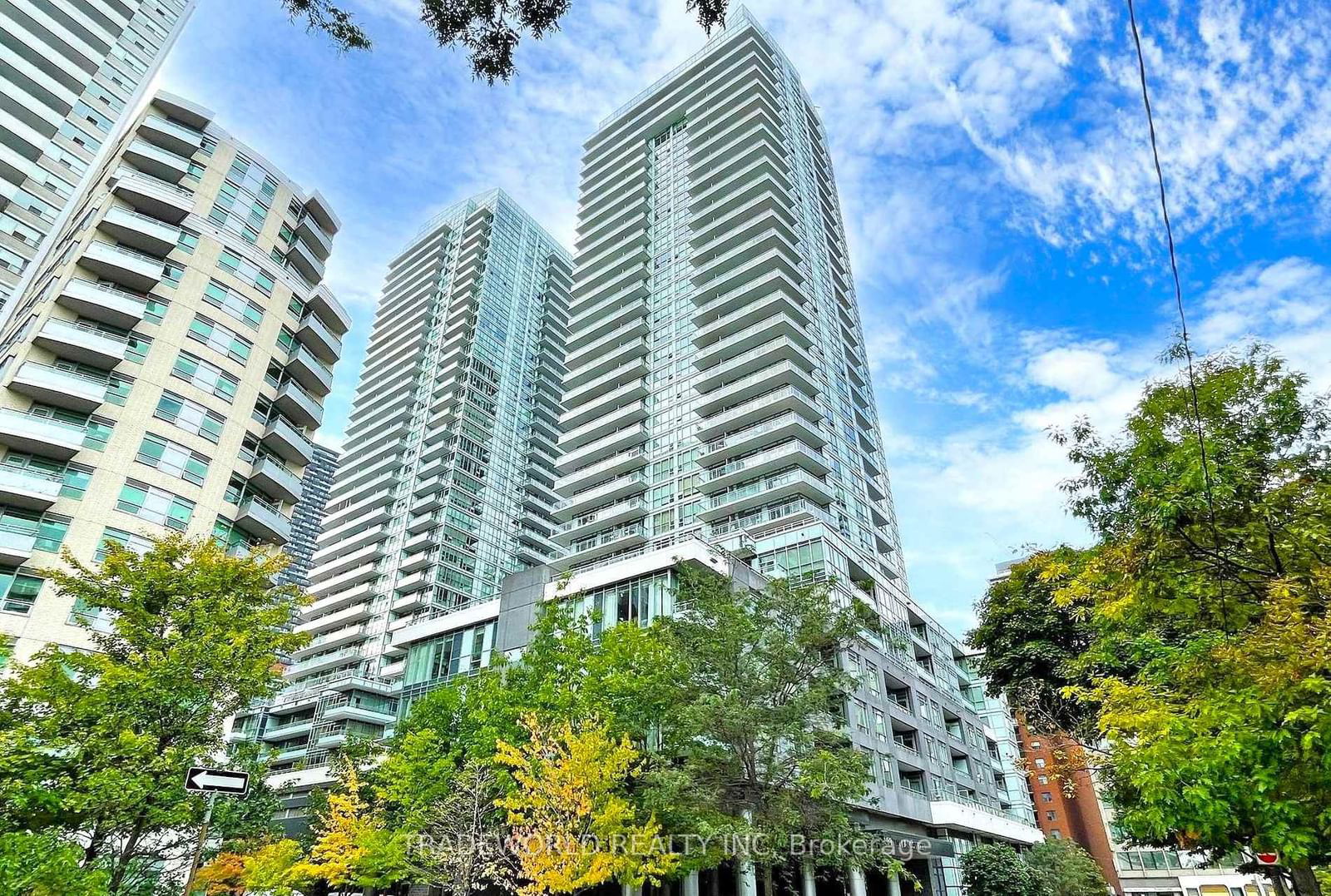 Condo for lease at 424-98 Lillian Street, Toronto, Mount Pleasant West, M4S 0A5 - MLS: C11978383