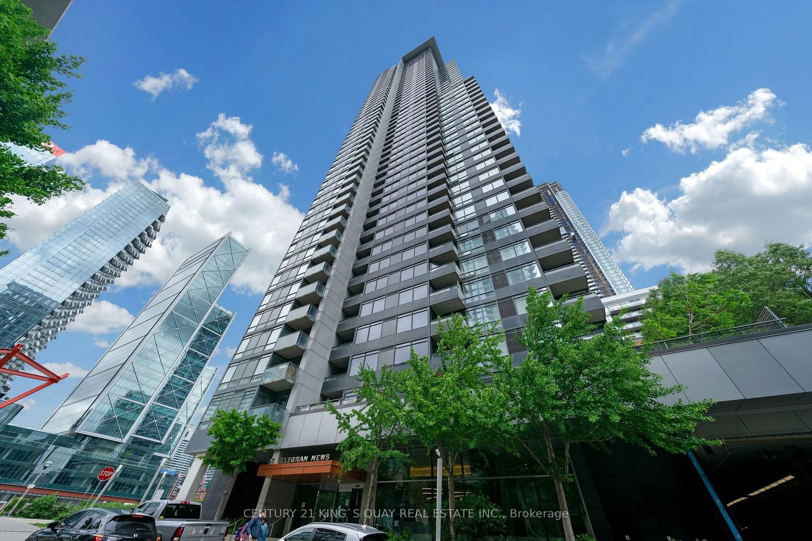 Condo for sale at 3510-25 Telegram Mews, Toronto, Waterfront Communities C1, M5V 3Z1 - MLS: C11978457