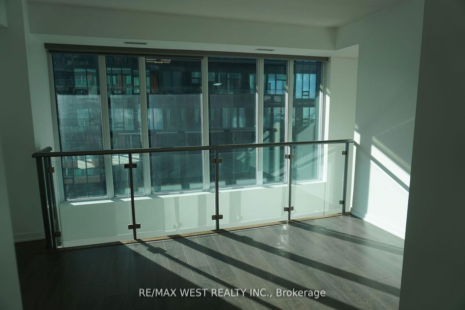 Condo for lease at 812-150 East Liberty Street, Toronto, Niagara, M6K 3R5 - MLS: C11978648