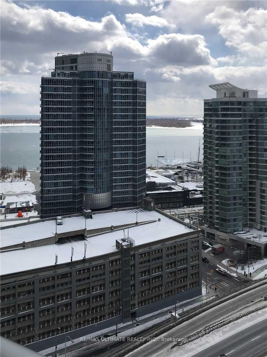 Condo leased at 2711-19 Grand Trunk Crescent, Toronto, Waterfront Communities C1, M5J 3A3 - MLS: C11979031