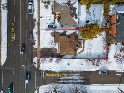 1071 Willowdale Ave, Toronto - Newtonbrook East image-0-3