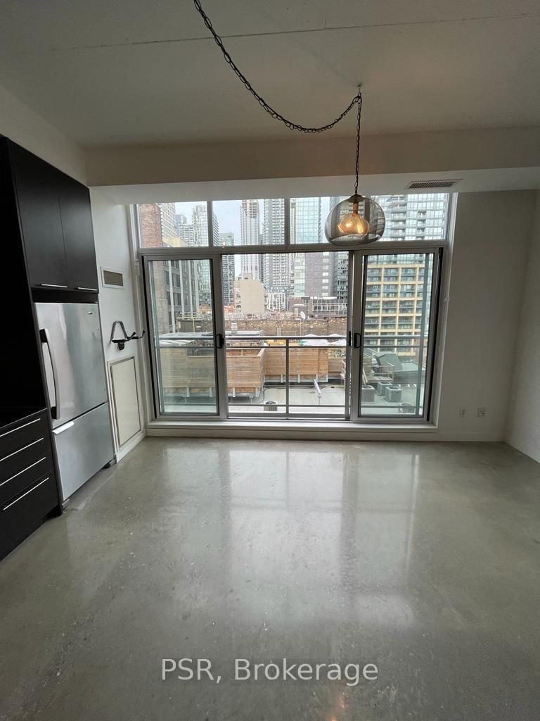 Condo for lease at 713-23 Brant Street, Toronto, Waterfront Communities C1, M5V 2L9 - MLS: C11979548