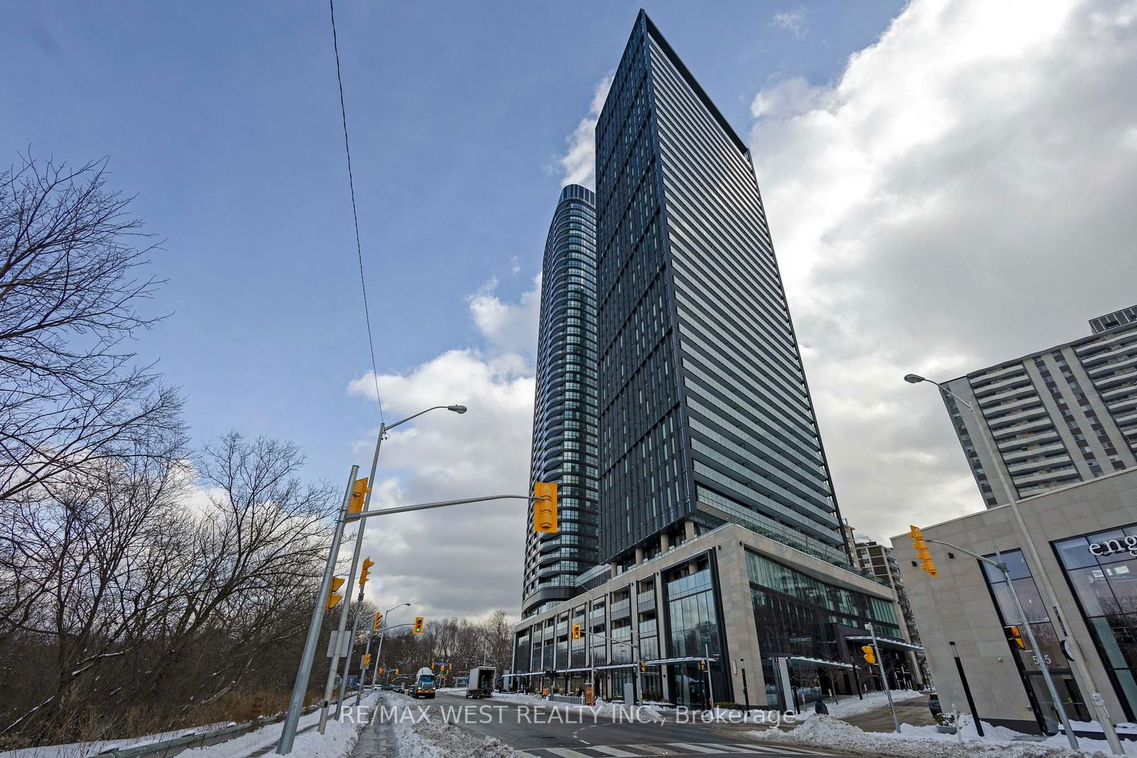 Condo for sale at 2102-575 Bloor Street, Toronto, North St. James Town, M4W 0B2 - MLS: C11979587