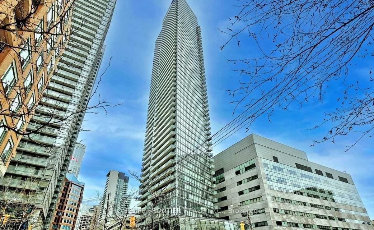 Condo for lease at 2410-832 Bay Street, Toronto, Bay Street Corridor, M5S 1Z6 - MLS: C11979596