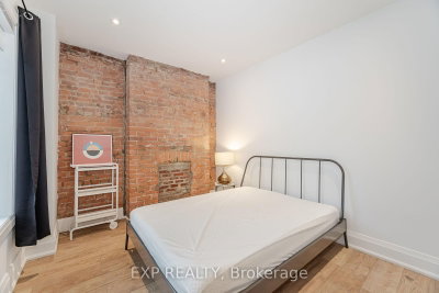 Unit Main — 65 Rusholme Park Crescent — more photos