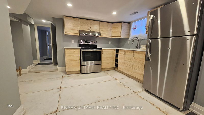 home for lease on Basement-494 Lauder Avenue