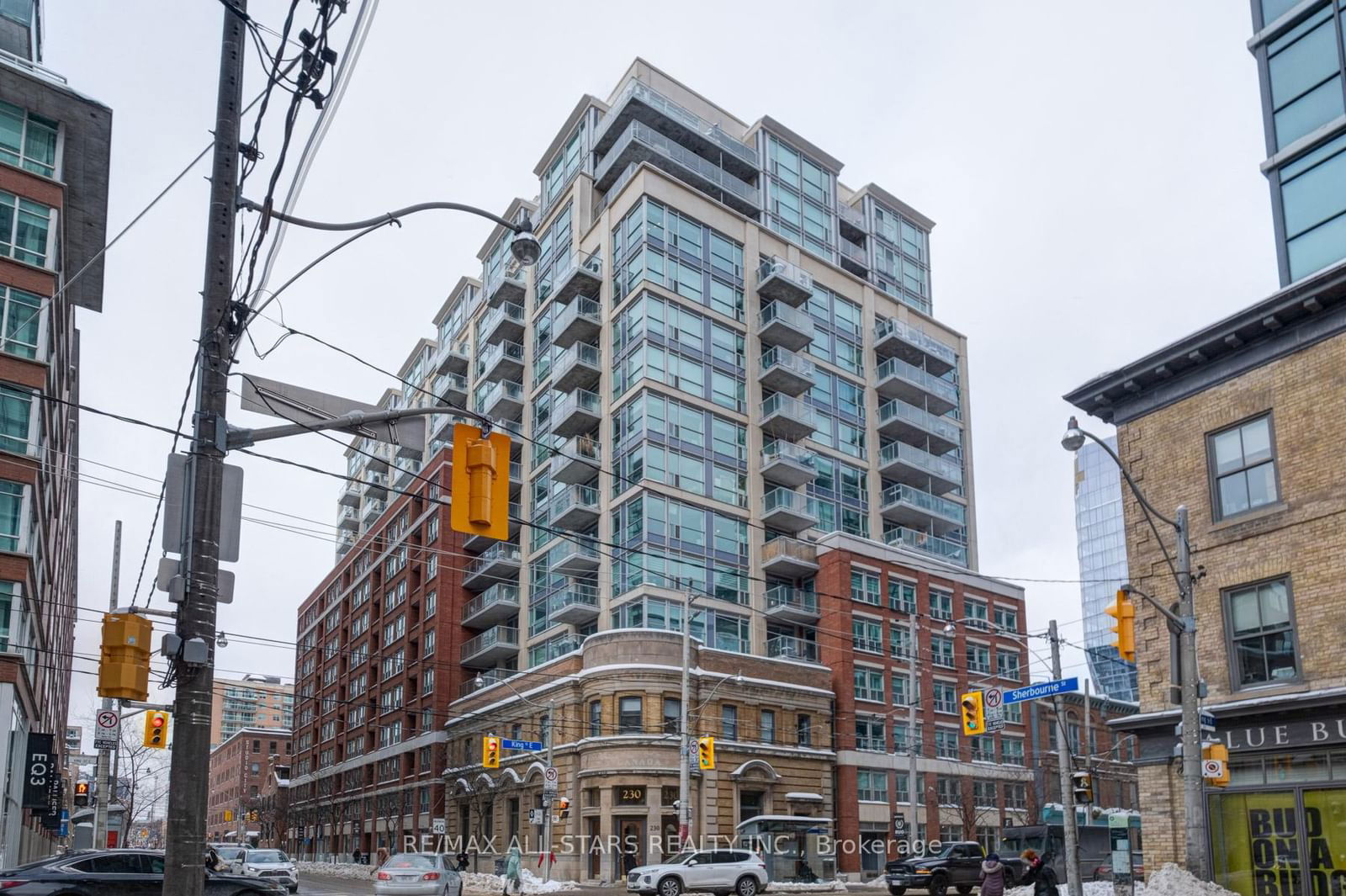 Condo sold at 621-230 King Street, Toronto, Moss Park, M5A 1K5 - MLS: C11980636