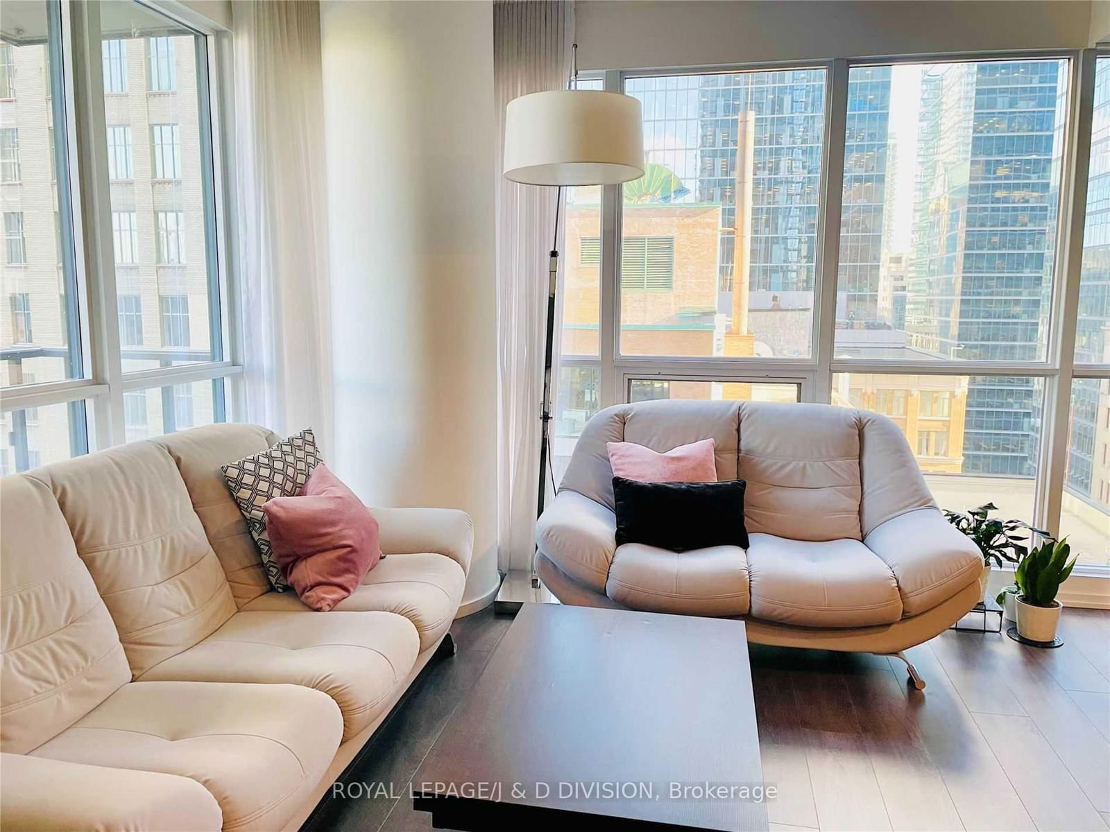 Condo for lease at 1503-70 Temperance Street, Toronto, Bay Street Corridor, M5H 0B1 - MLS: C11981420