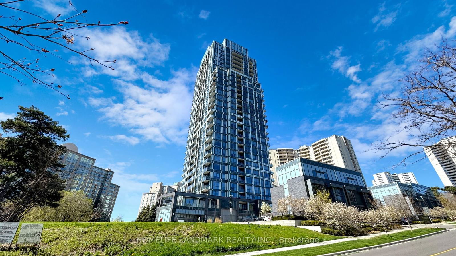 Condo for sale at 1709-18 Graydon Hall Drive, Toronto, Parkwoods-Donalda, M3A 0A4 - MLS: C11981609