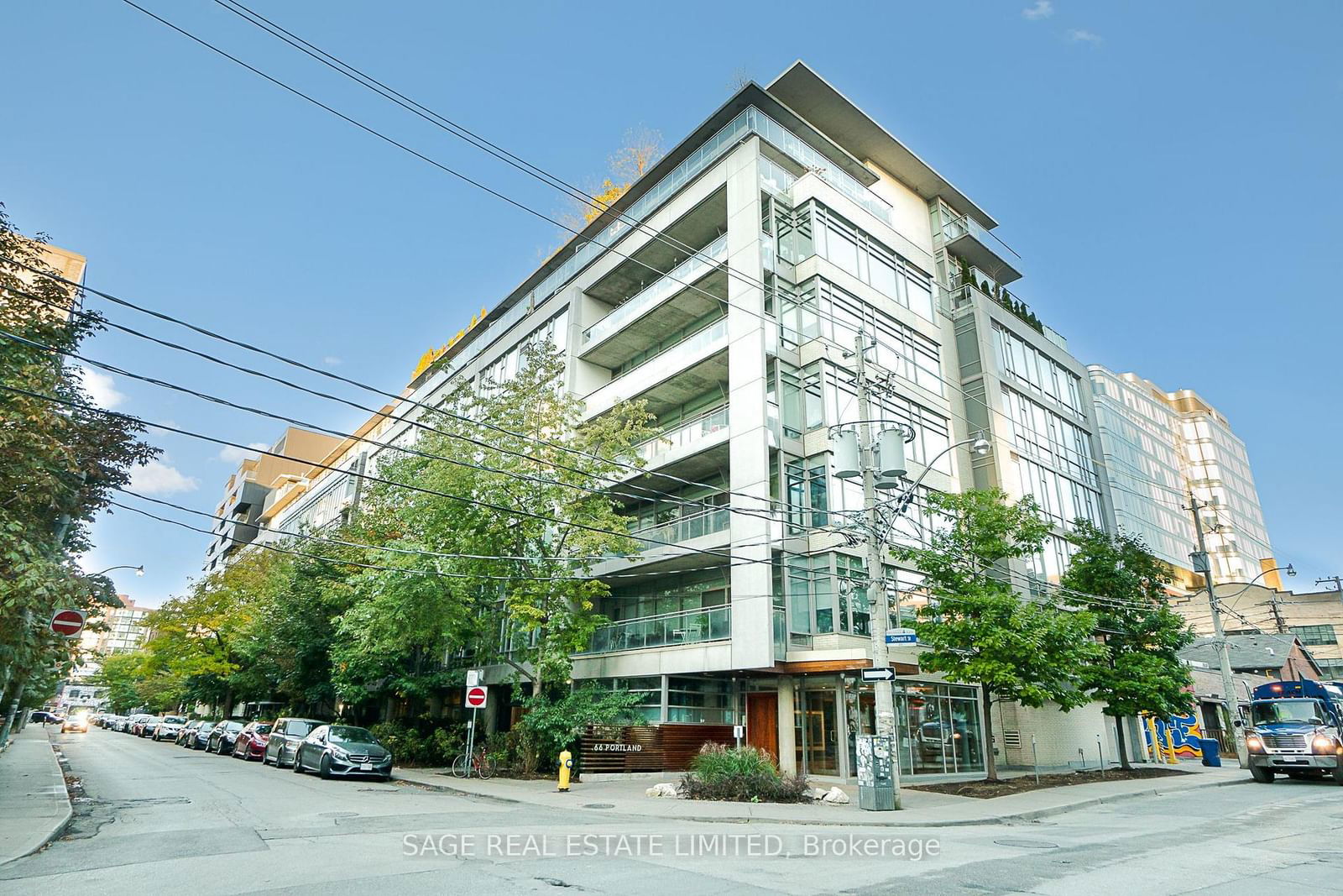 Condo for lease at 305-66 Portland Street, Toronto, Waterfront Communities C1, M5V 2M6 - MLS: C11981630