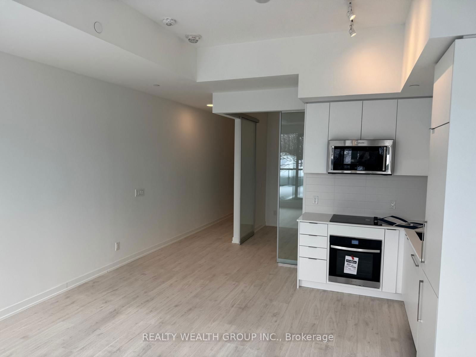 Condo for sale at 218-181 Sheppard Avenue, Toronto, Willowdale East, M2N 3A6 - MLS: C11981887