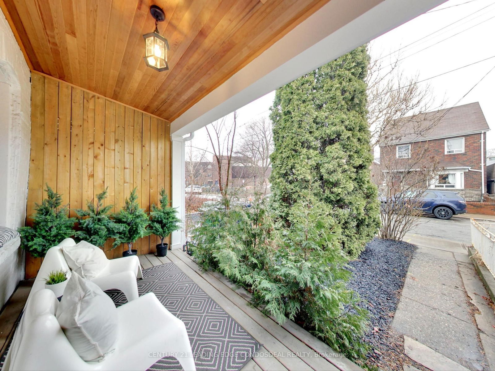 Townhouse leased at 50 Lippincott Street, Toronto, Kensington-Chinatown, M5T 2R5 - MLS: C11982065