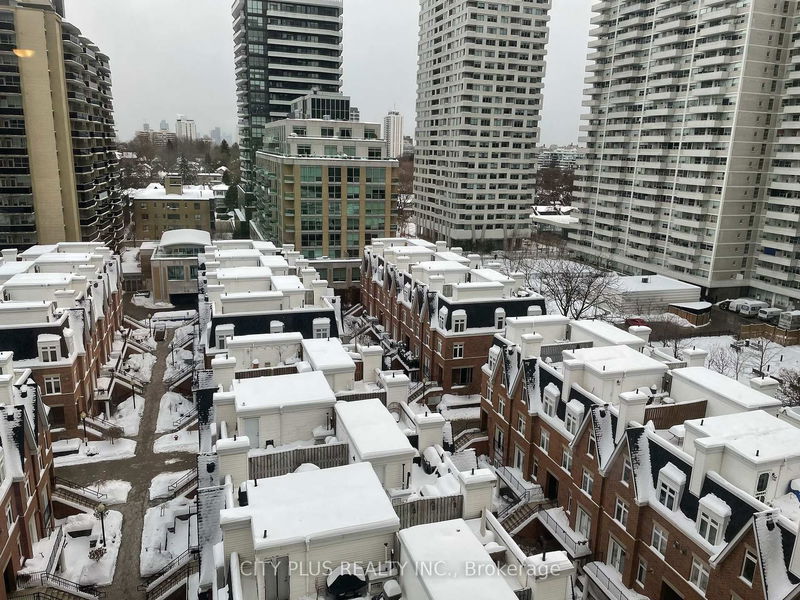 home for sale on 1109-123 Eglinton Avenue E