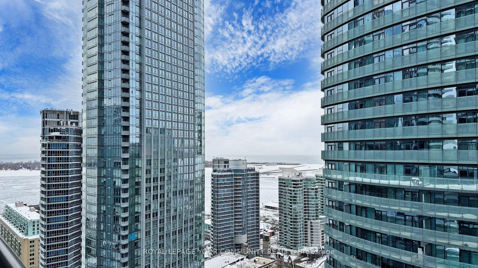 Condo for sale at 3001-55 Bremner Boulevard, Toronto, Waterfront Communities C1, M5J 0A6 - MLS: C11983148