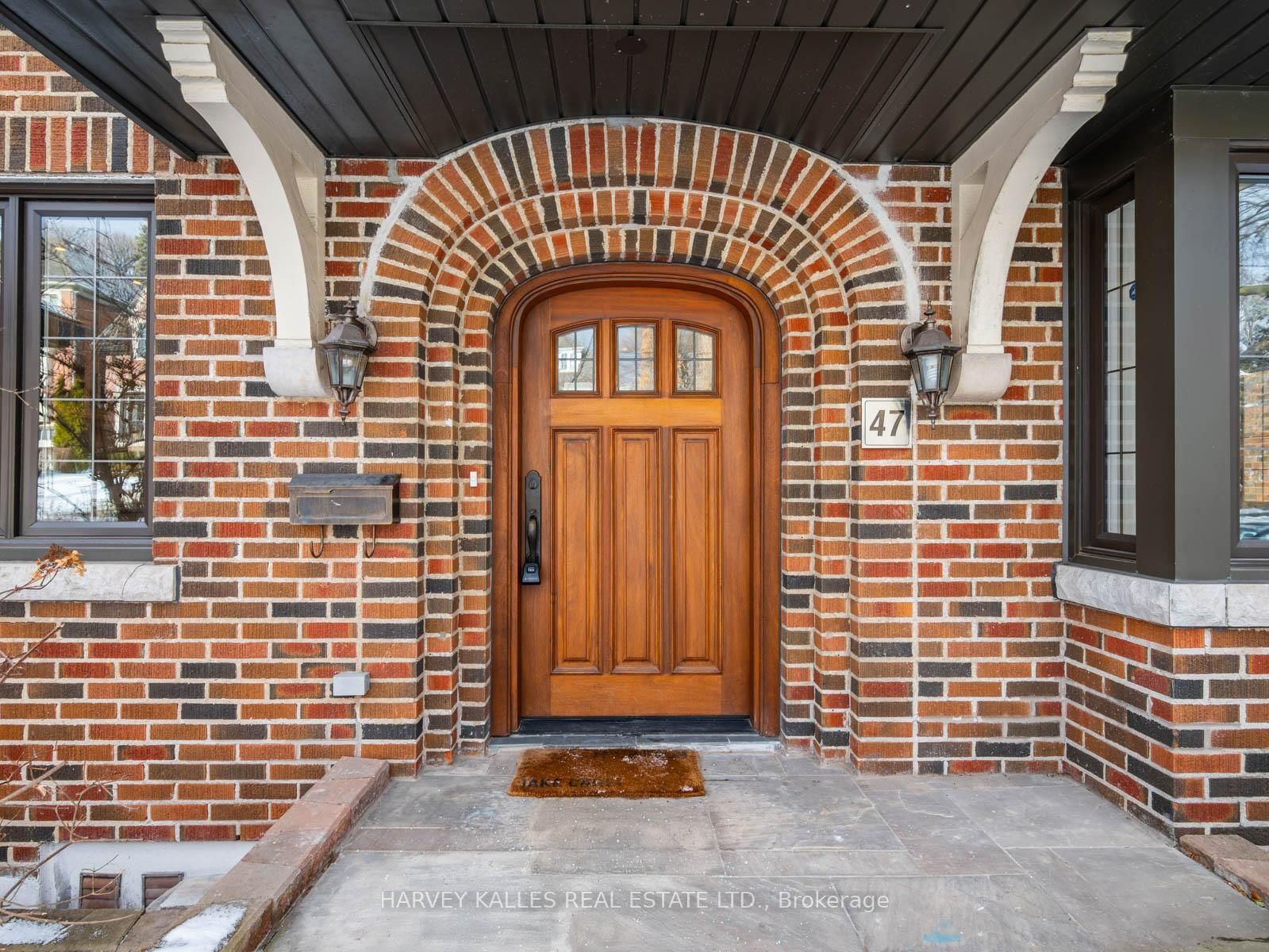 Detached House for sale at 47 Glengowan Road, Toronto, Lawrence Park South, M4N 1G1 - MLS: C11983633