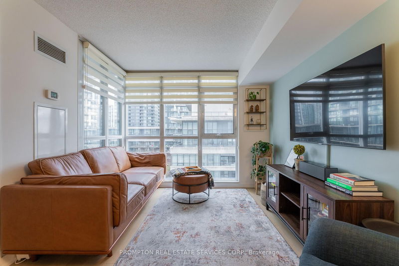 home for sale on 903-10 Capreol Court