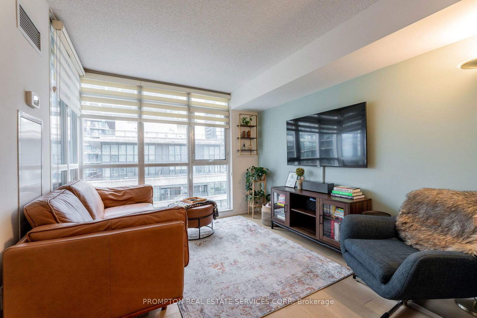 Condo for sale at 903-10 Capreol Court, Toronto, Waterfront Communities C1, M5V 4B3 - MLS: C11983663