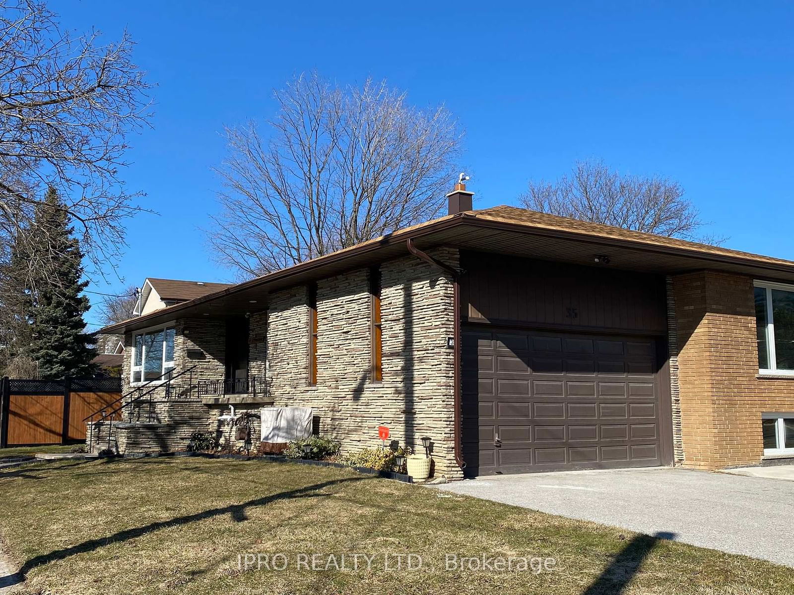 Detached House for lease at Basement-35 Robingrove Rd Road, Toronto, Westminster-Branson, M2R 2Z8 - MLS: C11983741