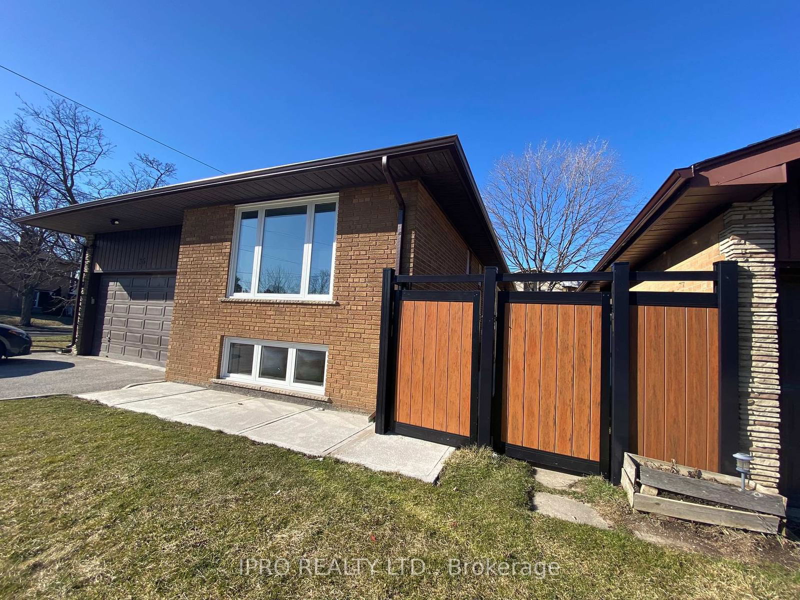 Detached House for lease at Basement-35 Robingrove Rd Road, Toronto, Westminster-Branson, M2R 2Z8 - MLS: C11983741