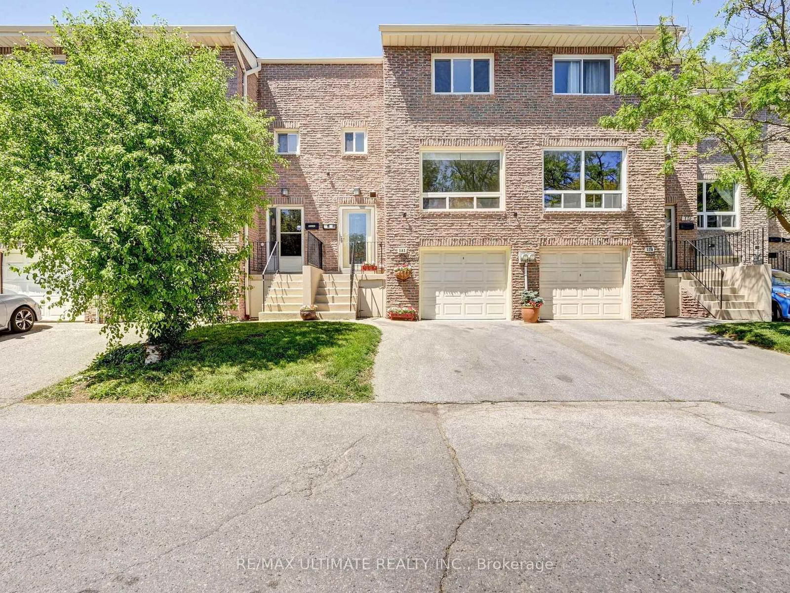 Townhouse for sale at 181RC-181 Rusty Crestway Way, Toronto, Don Valley Village, M2J 2Y5 - MLS: C11983817