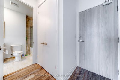 Unit 2905 — 75 Canterbury Pl, Toronto - Willowdale West image-0-3