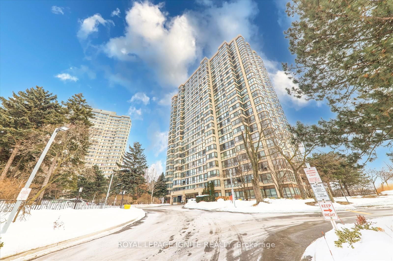 Condo for sale at PH 4-131 Torresdale Avenue, Toronto, Westminster-Branson, M2R 3T1 - MLS: C11983882