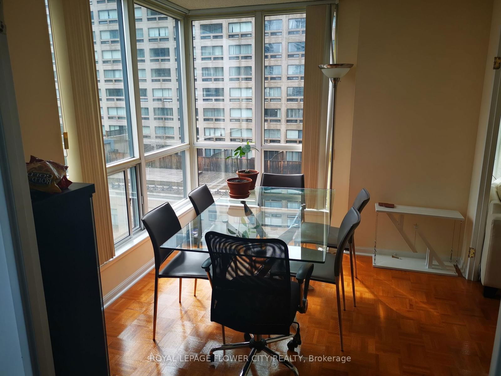 Condo for lease at 806-7 Carlton Street, Toronto, Church-Yonge Corridor, M5B 0M3 - MLS: C11983978