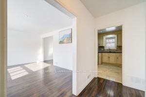 58 Verwood Ave, Toronto - Clanton Park image-0-2
