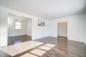 58 Verwood Ave, Toronto - Clanton Park image-0-3