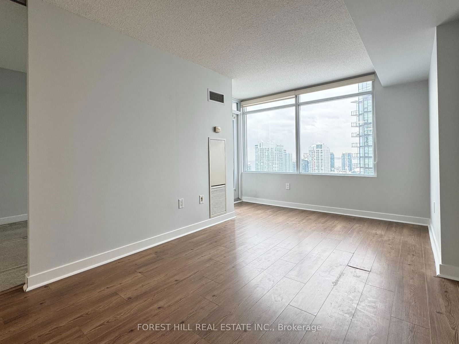 Condo for lease at 3908-25 Telegram Mews, Toronto, Waterfront Communities C1, M5V 3Z1 - MLS: C11984127