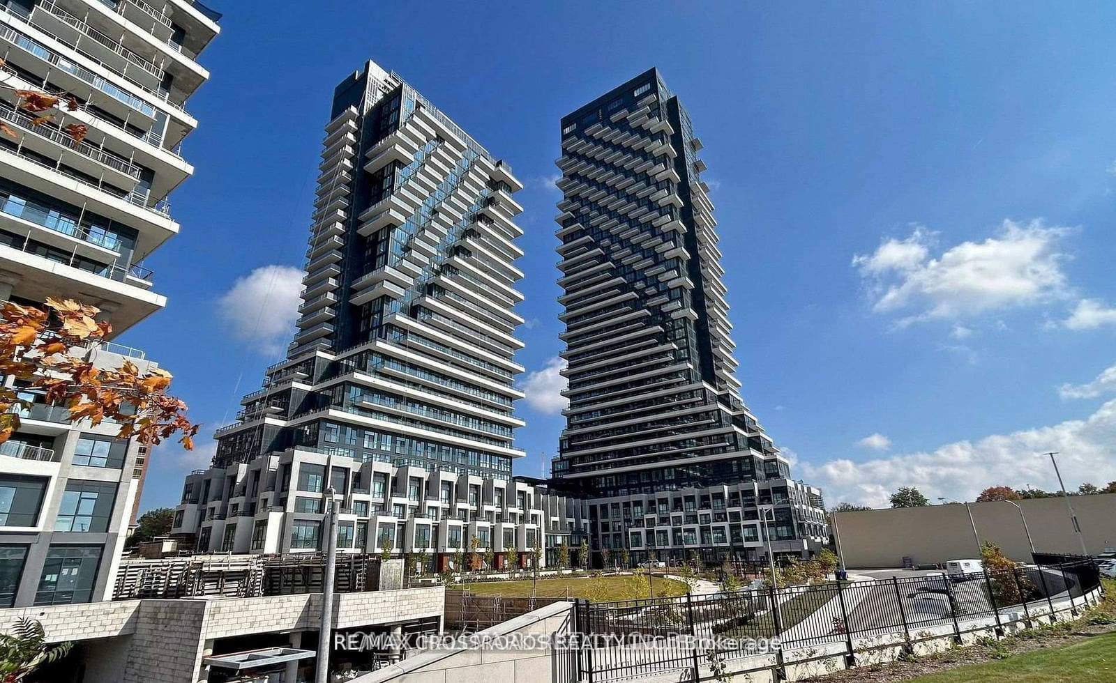 Condo for lease at 1433-20 Inn On The Park Drive, Toronto, Banbury-Don Mills, M3C 0P8 - MLS: C11984600